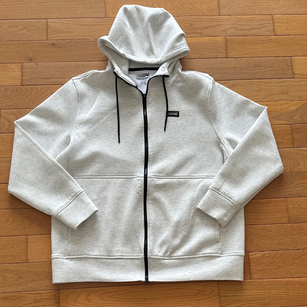 American Eagle zip up hoodie